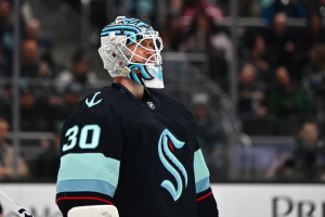 MAPLE LEAFS SIGN MARTIN JONES TO ONE-YEAR DEAL